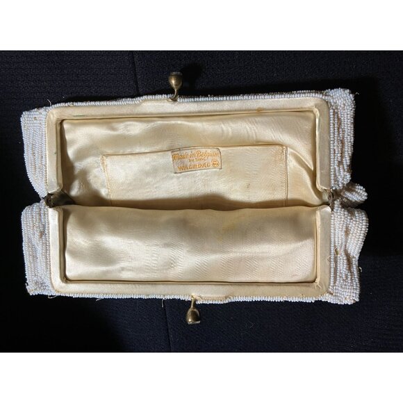 Vintage Walborg beaded evening purse, 1950s, handmade, pastel floral on whilte - Picture 3 of 7